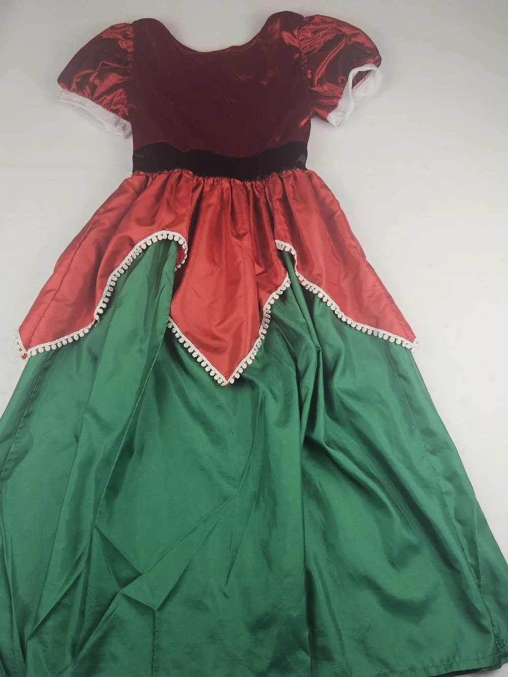 Little Adventures Girl's Size Large 5-7 Years Christmas Dress-Up Gown